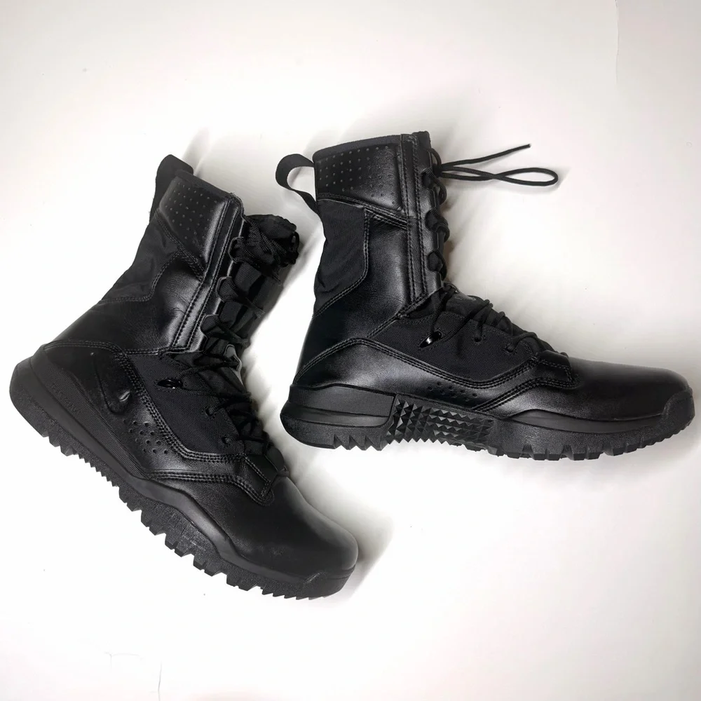 Nike SFB Field 2 8” Men’s Tactical Military Combat Boots Black  Size-12.5